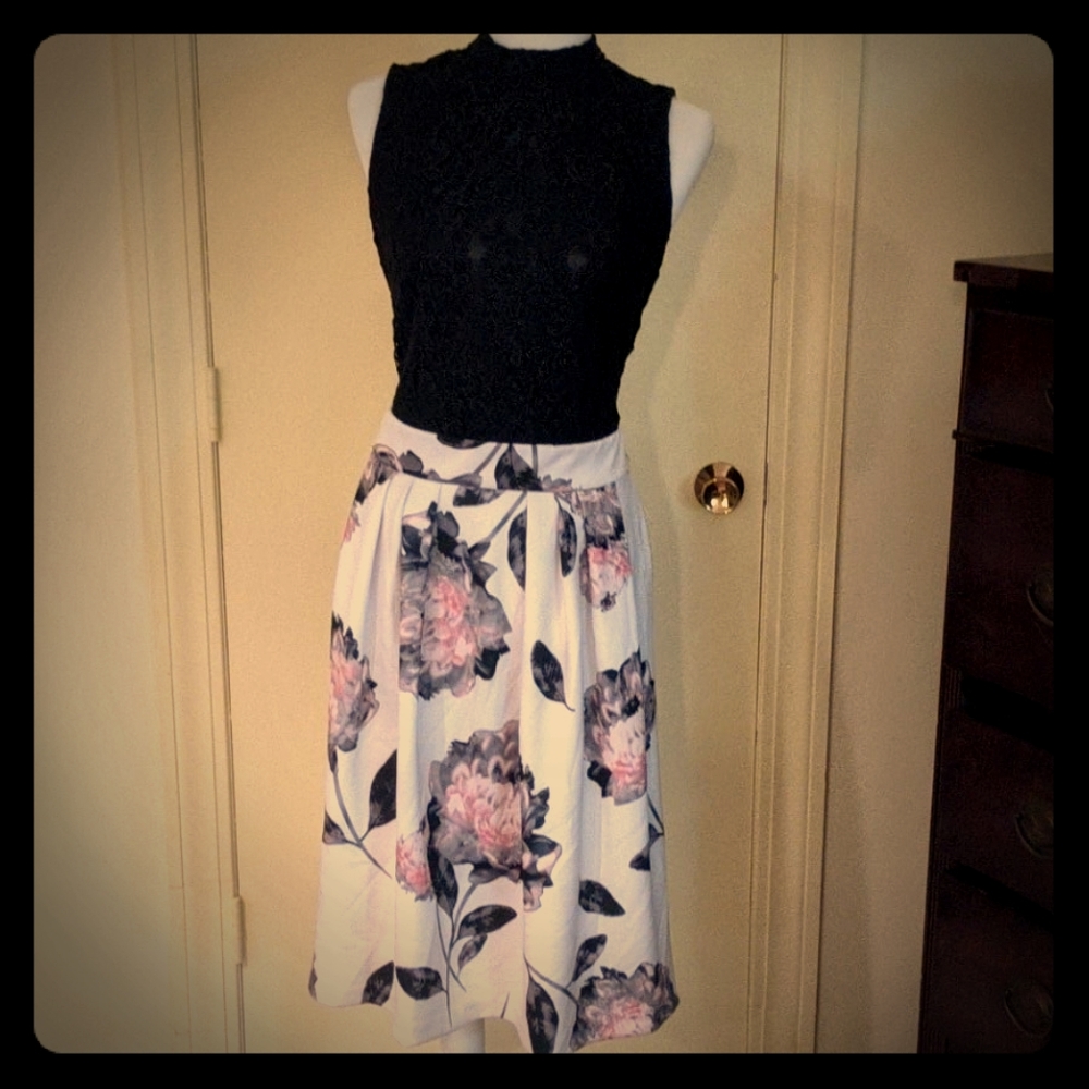 Black lace and floral A-Line dress with pockets